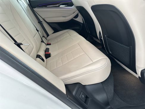 Used 2023 BMW X4 M40i w/ Premium Package image 35