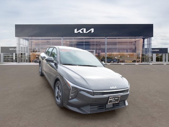New 2026 Kia K4 FWD image 10