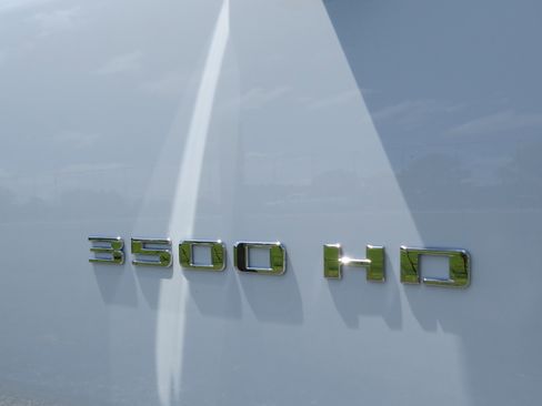 Used 2025 Chevrolet Silverado 3500 W/T w/ WT Convenience Package image 8