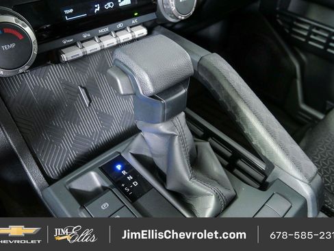 Used 2025 Toyota 4Runner SR5 RWD image 15