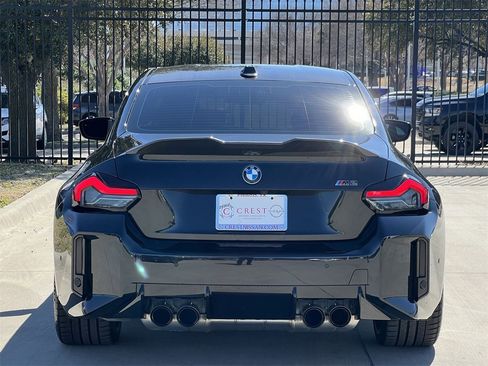 Used 2025 BMW M2 w/ Lighting Package image 5