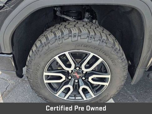 Certified 2024 GMC Sierra 1500 AT4 w/ Technology Package AWD/4WD image 9