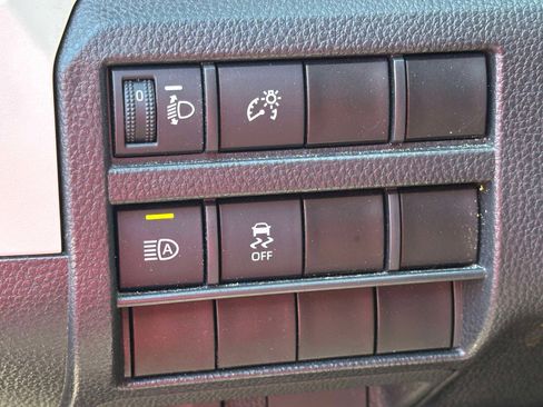 Used 2024 Toyota Tacoma TRD Off-Road AWD/4WD image 21