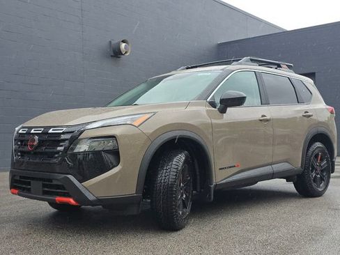 New 2026 Nissan Rogue SV AWD/4WD image 11
