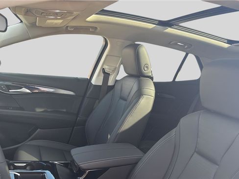 New 2026 Buick Envision Preferred image 18