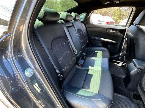 Used 2024 Kia Forte GT-Line image 19