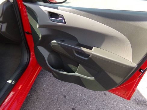 Used 2015 Chevrolet Sonic LTZ FWD image 28