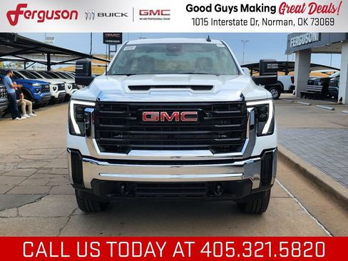 New 2026 GMC Sierra 3500 Pro AWD/4WD image 8