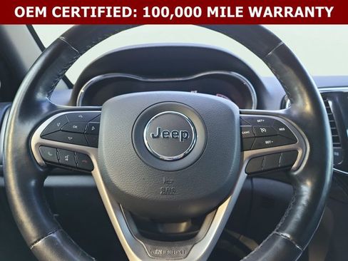 Certified 2022 Jeep Grand Cherokee Laredo X RWD image 28
