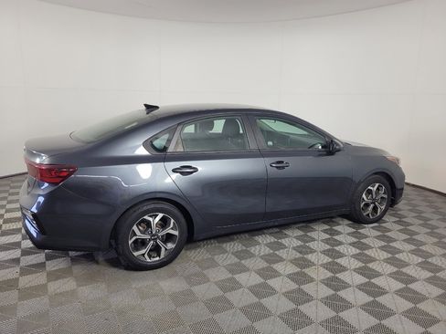 Used 2021 Kia Forte LXS FWD image 10