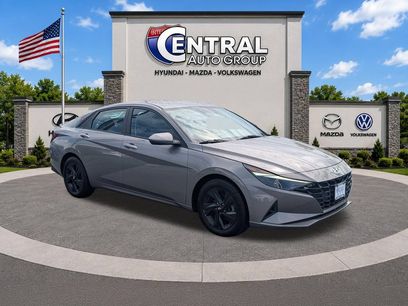 Used 2021 Hyundai Elantra SEL