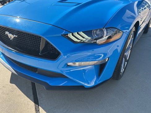 Used 2022 Ford Mustang GT Premium image 4