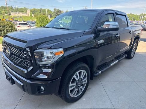 Used 2021 Toyota Tundra Platinum AWD/4WD image 3