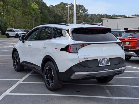 New 2026 Kia Sportage EX w/ EX Panoramic Sunroof Package AWD/4WD image 5