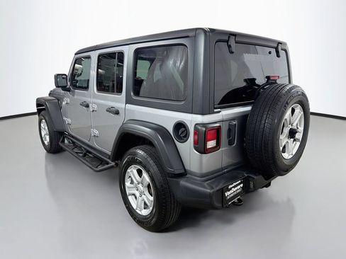 Used 2021 Jeep Wrangler Unlimited Sport AWD/4WD image 7