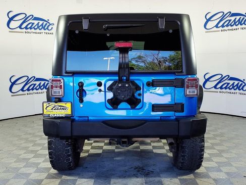 Used 2016 Jeep Wrangler Unlimited Sport w/ Quick Order Package 24S image 4