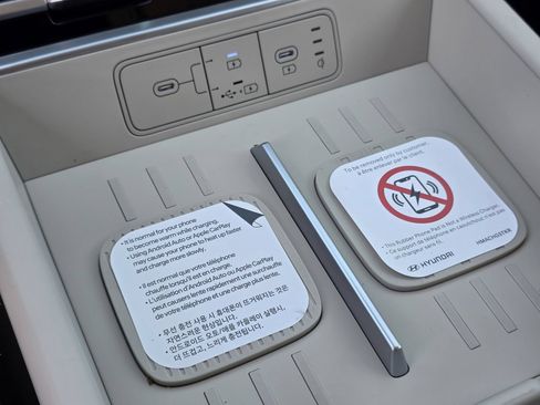 New 2026 Hyundai Santa Fe SEL FWD image 26