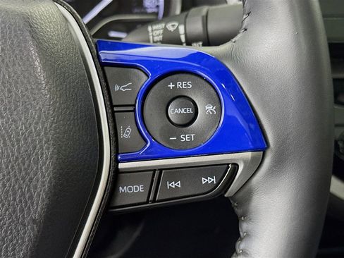 Used 2023 Toyota Camry XLE w/ Navigation Package image 10