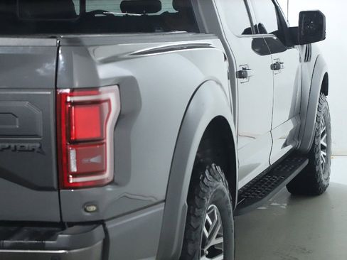 Used 2018 Ford F150 Raptor w/ Equipment Group 802A Luxury AWD/4WD image 46