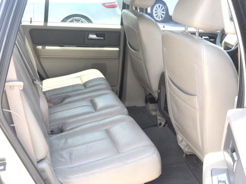 Used 2008 Ford Expedition XLT image 30