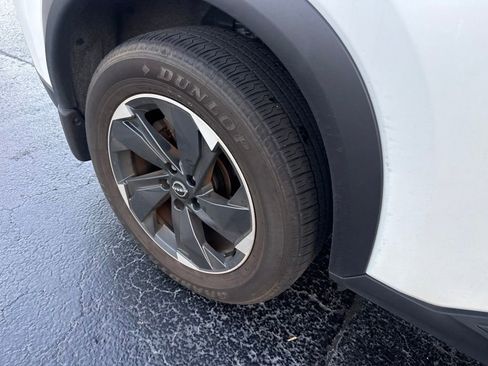 Certified 2025 Nissan Rogue SV w/ SV Premium Package AWD/4WD image 14