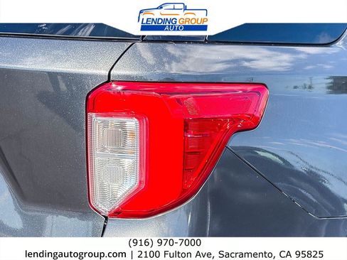 Used 2020 Ford Explorer XLT RWD image 8