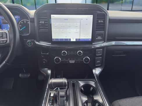 Used 2022 Ford F150 XLT w/ Equipment Group 302A High image 15