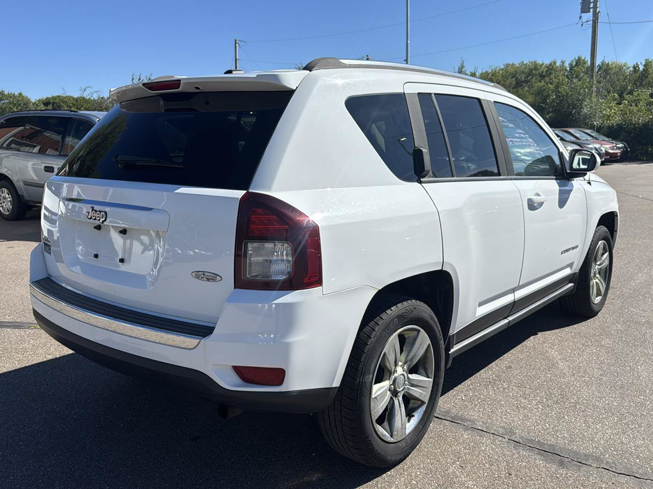 Used 2015 Jeep Compass High Altitude AWD/4WD image 5