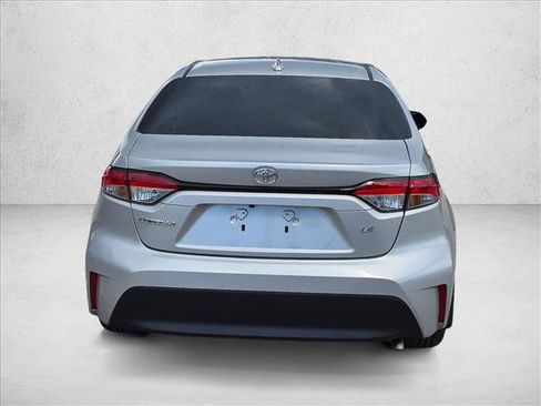 Used 2026 Toyota Corolla LE FWD image 6