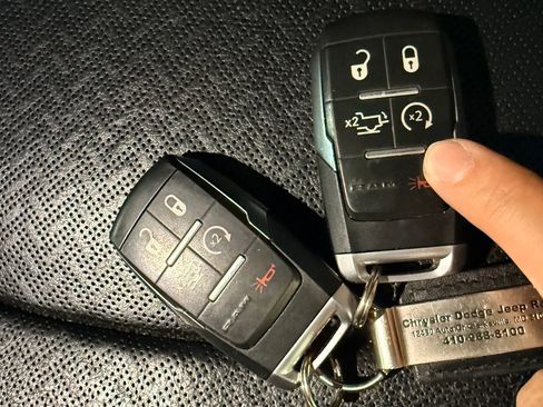 Used 2022 RAM 2500 Laramie image 29