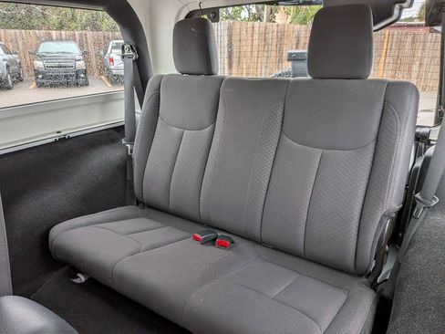 Used 2018 Jeep Wrangler Sport image 13