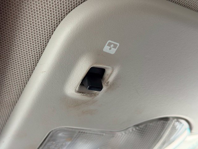 Used 2007 Pontiac Grand Prix w/ Sun And Sound Package FWD image 13