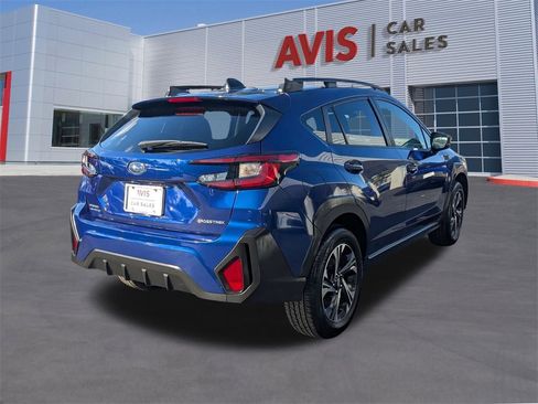 Used 2024 Subaru Crosstrek 2.0i Premium image 6