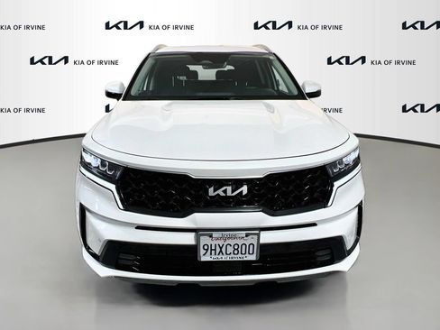 Certified 2023 Kia Sorento EX AWD/4WD image 2