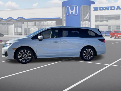 Used 2025 Honda Odyssey Elite image 5