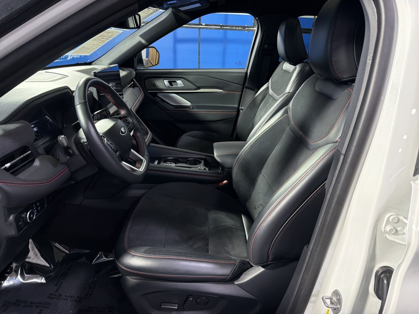 Used 2025 Ford Explorer ST w/ Sun And Sound Package AWD/4WD image 23