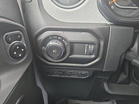 New 2026 Jeep Wrangler Unlimited Sport AWD/4WD image 43