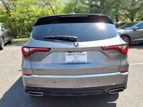 Certified 2023 Acura MDX SH-AWD w/ Technology Package image 6