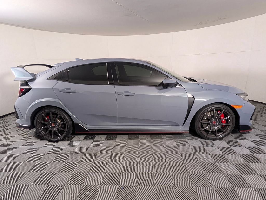 Used 2021 Honda Civic Type R image 8