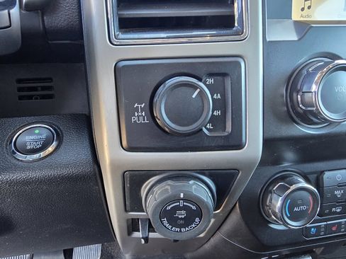 Used 2019 Ford F150 Lariat image 23