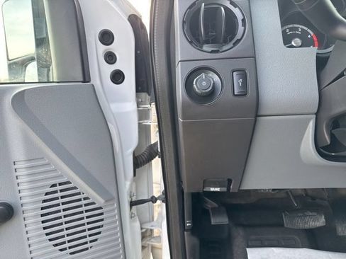 Used 2011 Ford F350 XL w/ Skid Plate Pkg AWD/4WD image 10
