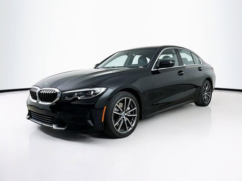 Used 2019 BMW 330i Sedan RWD image 3