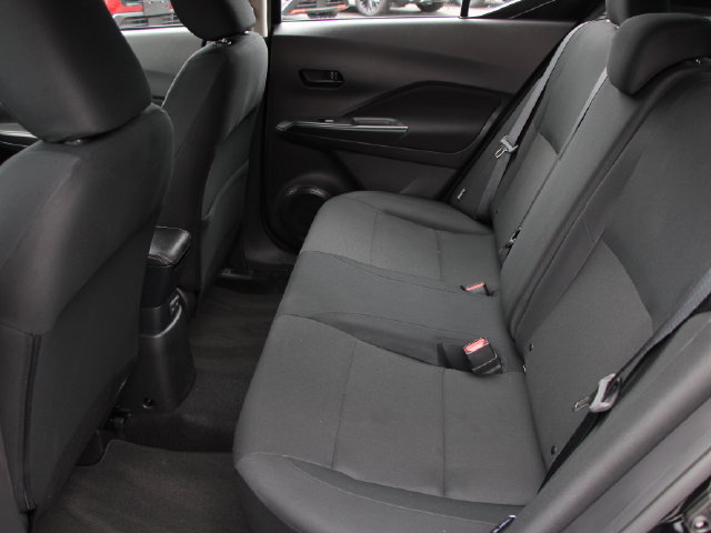 Certified 2025 Nissan Kicks Play S FWD image 23