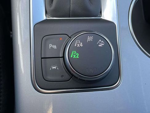 New 2026 Chevrolet Blazer LT w/ Convenience Package image 25