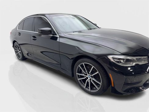 Used 2020 BMW 330i Sedan w/ Convenience Package image 12