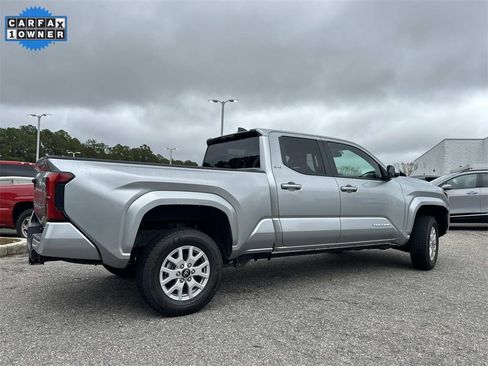Used 2024 Toyota Tacoma SR5 image 4