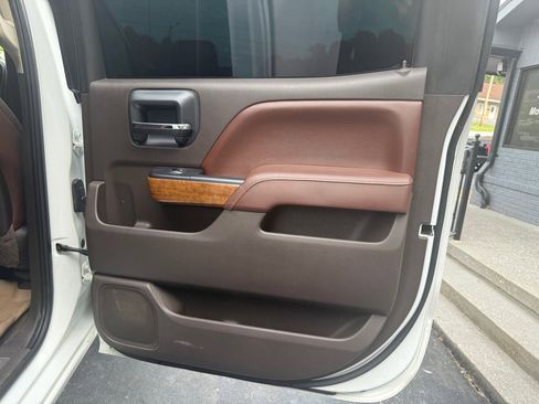 Used 2015 Chevrolet Silverado 2500 High Country w/ Duramax Plus Package AWD/4WD image 65
