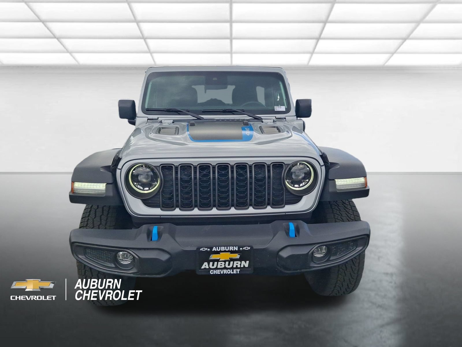 Used 2024 Jeep Wrangler Unlimited Rubicon 4xe AWD/4WD image 8