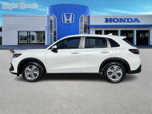 Used 2023 Honda HR-V LX image 3