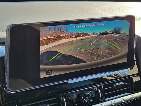 New 2026 Nissan Pathfinder SV image 12